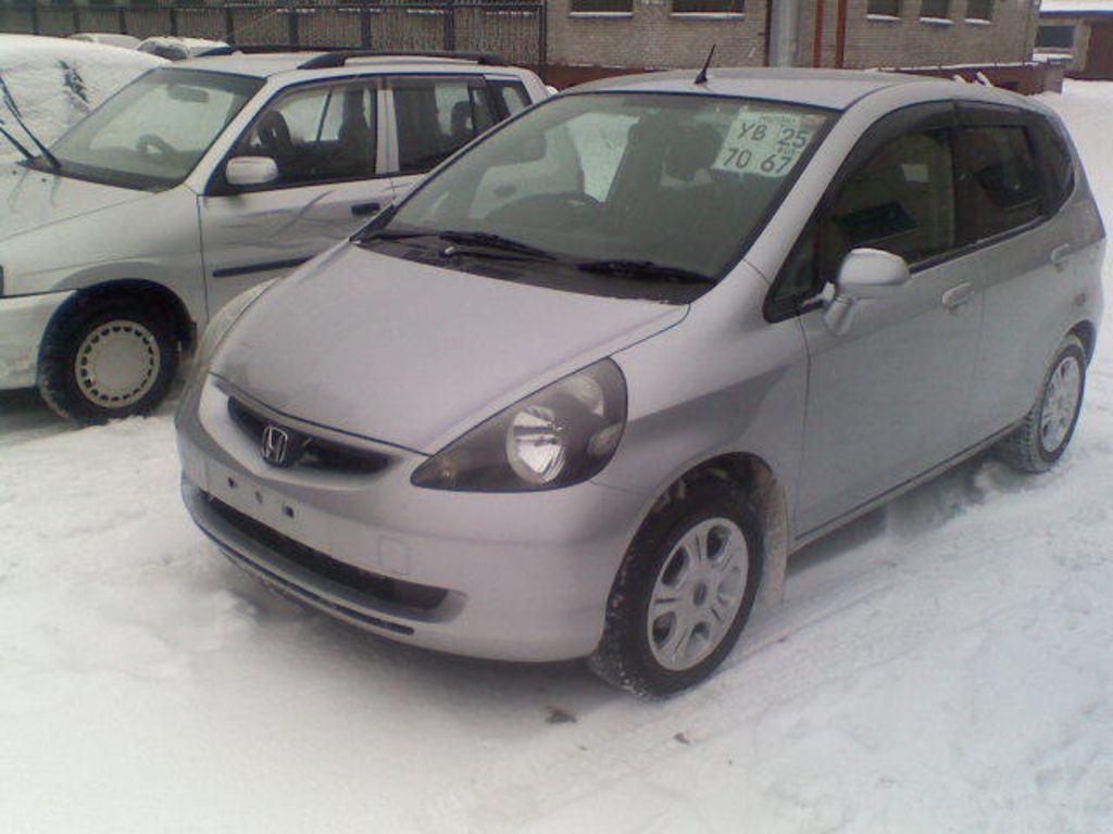 2001 Honda Fit