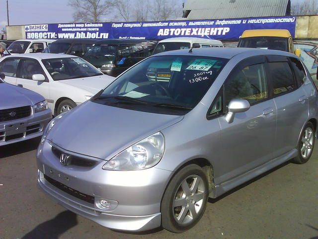 2001 Honda Fit