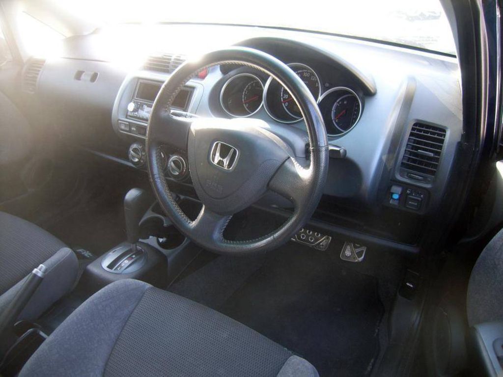 2001 Honda Fit