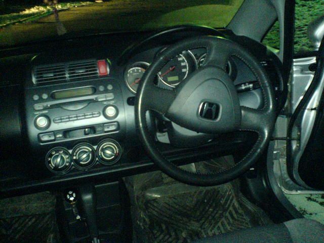2001 Honda Fit