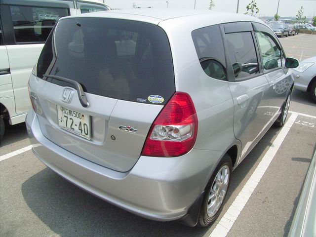 2001 Honda Fit Wallpapers