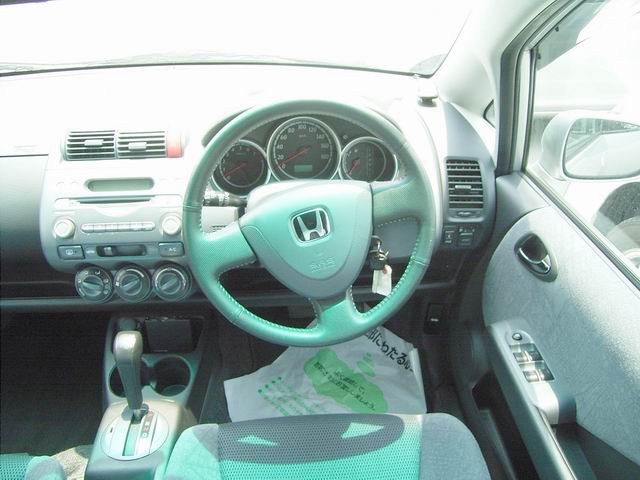 2001 Honda Fit Pictures