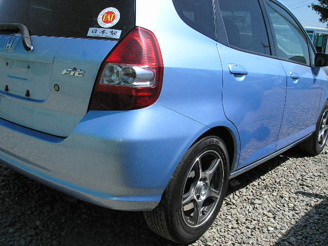 2001 Honda Fit Wallpapers
