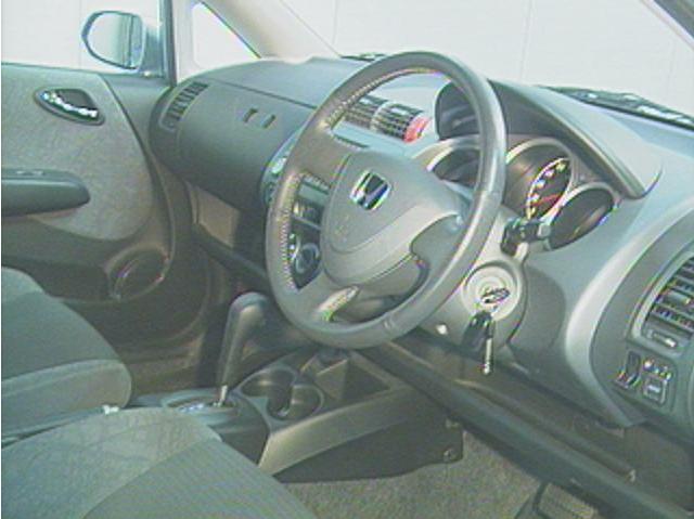 2001 Honda Fit Wallpapers