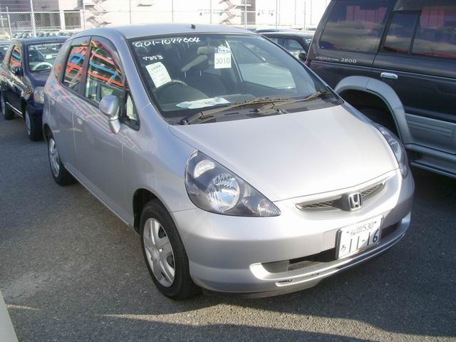 2001 Honda Fit Photos