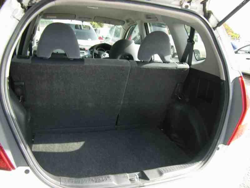 2001 Honda Fit Pictures