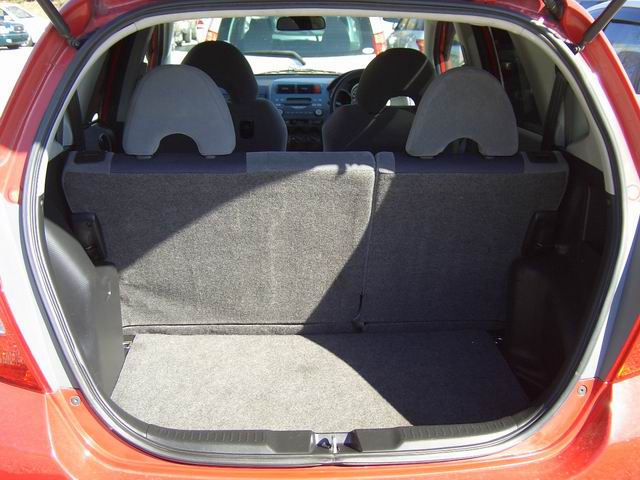 2001 Honda Fit Photos