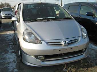 2001 Honda Fit Photos