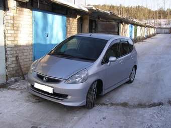 2001 Honda Fit Photos