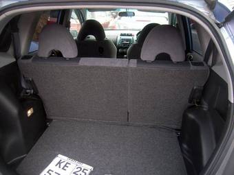 2001 Honda Fit Photos