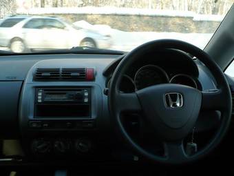 2001 Honda Fit Wallpapers