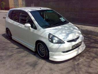 2001 Honda Fit Photos