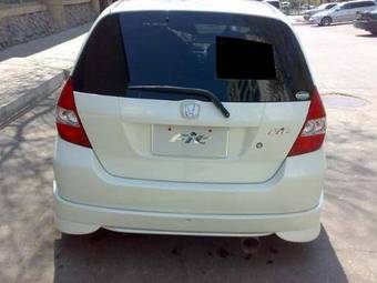 2001 Honda Fit Photos