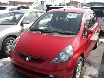 2001 Honda Fit Wallpapers