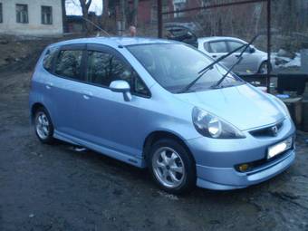 2001 Honda Fit Photos