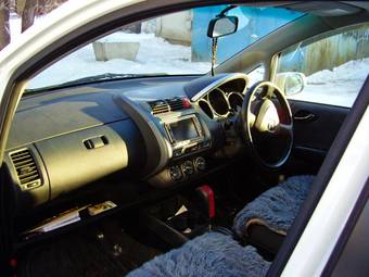 2001 Honda Fit Pictures