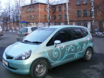 2001 Honda Fit Photos