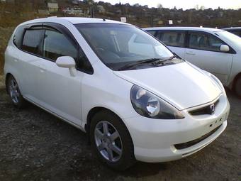 2001 Honda Fit Photos