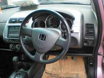 2001 Honda Fit Photos