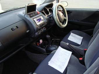 2001 Honda Fit Photos