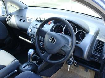 2001 Honda Fit Photos