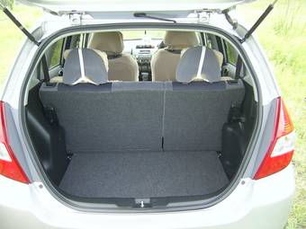 2001 Honda Fit Photos