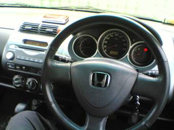 2001 Honda Fit Pictures