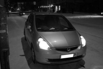 2001 Honda Fit Photos