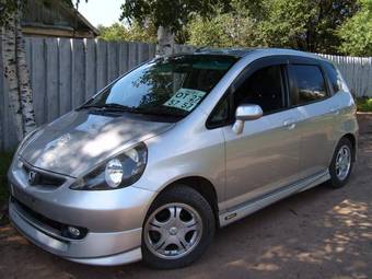 2001 Honda Fit Photos