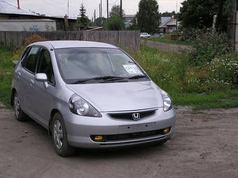 2001 Honda Fit Photos