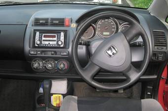 2001 Honda Fit Photos