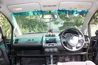 2001 Honda Fit Photos