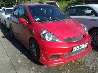 2001 Honda Fit Wallpapers