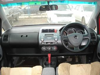 2001 Honda Fit Pictures
