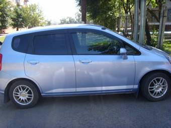 2001 Honda Fit Photos
