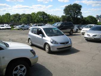 2001 Honda Fit Photos