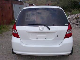 2001 Honda Fit Wallpapers