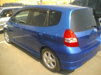 2002 Honda Fit