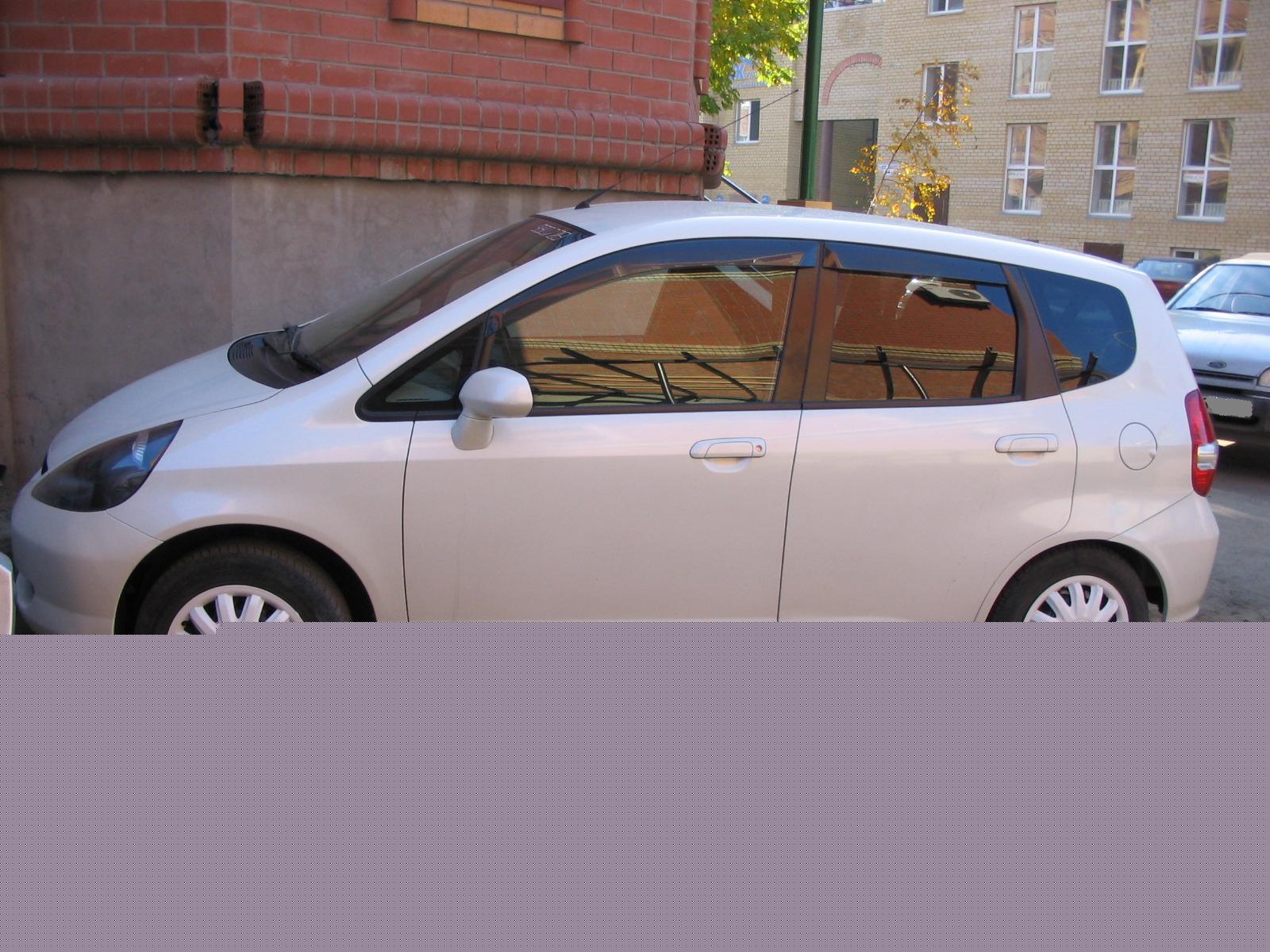 2002 Honda Fit