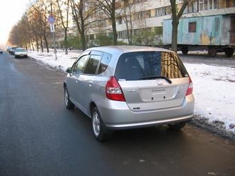 2002 Honda Fit