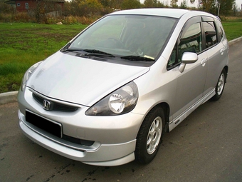 2002 Honda Fit