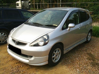 2002 Honda Fit