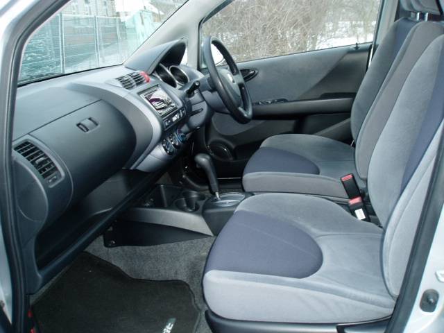 2002 Honda Fit