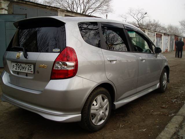 2002 Honda Fit