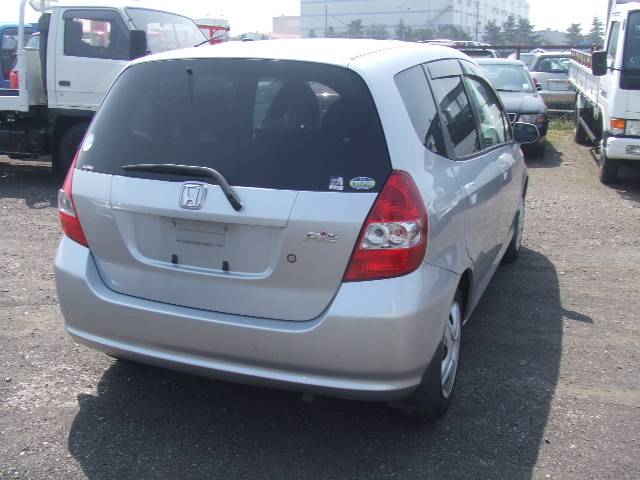 2002 Honda Fit