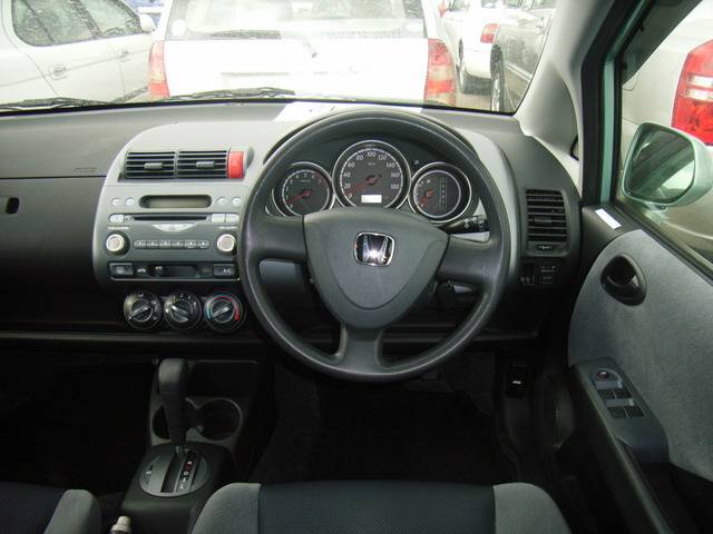2002 Honda Fit