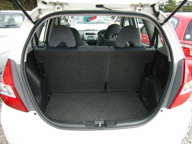 2002 Honda Fit