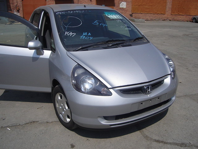 2002 Honda Fit