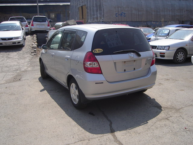 2002 Honda Fit