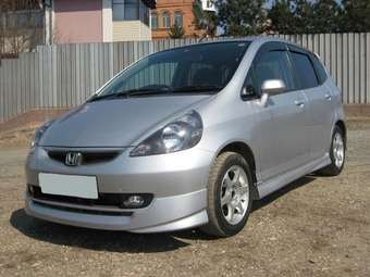 2002 Honda Fit